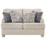 Traemore Loveseat