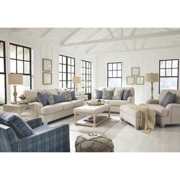 Traemore Loveseat