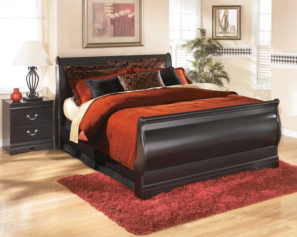 Huey Vineyard Full Bed Frame