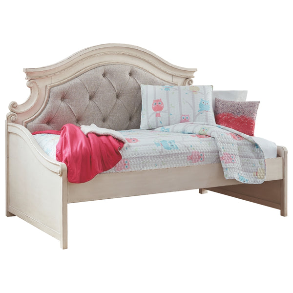 Realyn Twin Day Bed