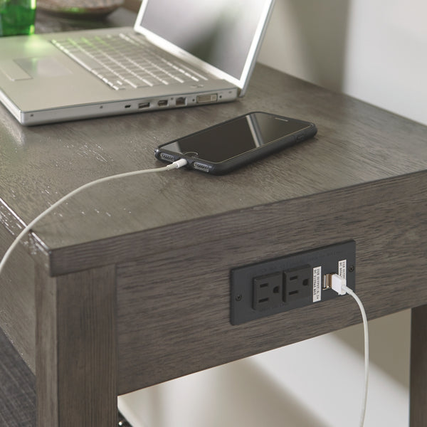 Caitbrook Dining Room Counter Table Set