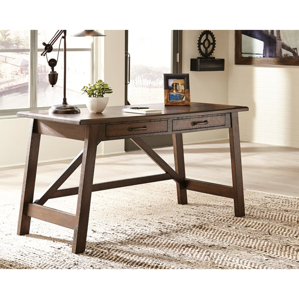 Baldrige Office Desk