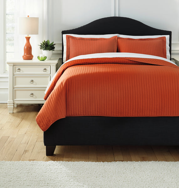 Raleda Queen Coverlet Set