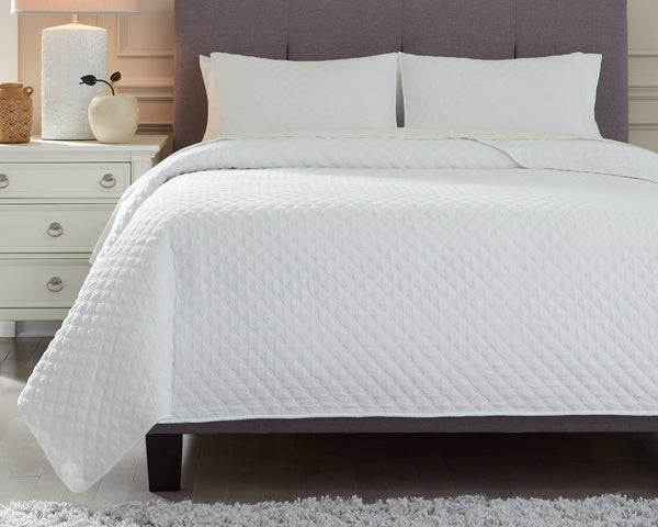 Ryter Queen Coverlet Set