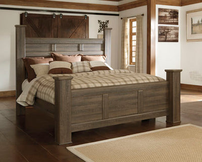 Juararo King Poster Bed Frame