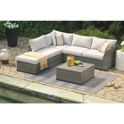 Cherry Point Sectional w/Ottoman & Coffee Table